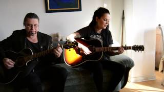 Liny Wood - Stronger ( Acoustic version on private concert )