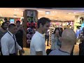 roger federer s standing ovation @ melbourne airport exclusive