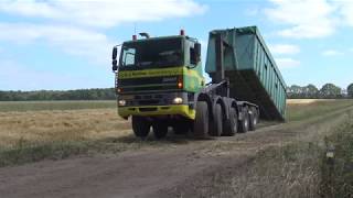 GINAF 10 X 4 TREKT CONTAINER  OP HYVALIFT 40 TONS HAAKARMSYSTEEM