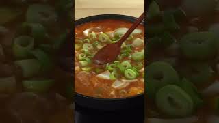 된장찌개에 스팸을 넣어도 괜찮을까요?? [스팸된장찌개] #shorts