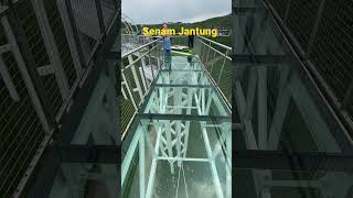 Jembatan Kaca Terpanjang di Jawa Tengah ~ SkyHills Kemuning