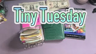 Tiny Tuesday, Christmas Binder and CHRISTMAS MAD LIBS!🎄😂#debtfreejourney #madlibs