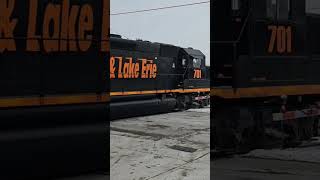 Wheeling GP40-3 #701 through the Medina crossover. 1-10-25