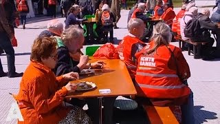 Duizenden toeschouwers bij FNV-demonstratie in Oosterpark