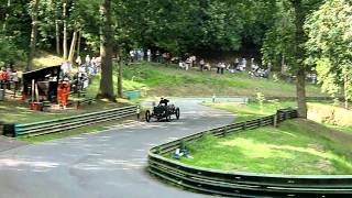 Darracq 200hp 1905 on Prescott hill VSCC 2010