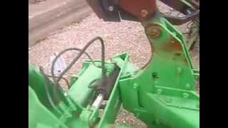 MOV04773 Arado Reversible 4 Rejas de Costilla John Deere 854 por $3600 dlls.