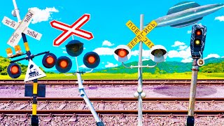 【踏切アニメ】UFOから出てきたふみきりカンカン😂😂😂Railroad crossing  came out of the UFO