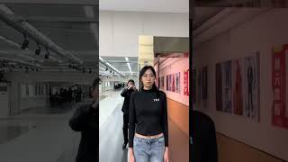 190cm Tall Beautiful Girl Measuring Her Height