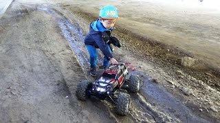 [With Kids]Giant RC Monster Truck Car For Kids Toy Play Traxxas Summit