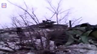 Гранатометчик ВСУ показал разбитые танки армии ДНР под Дебальцево 05 02.2015
