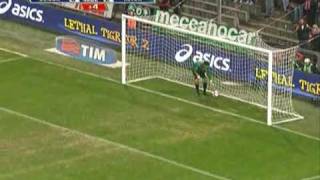 Dejan Stankovic scores a 50 metres goal in Genoa-Inter 0-5 !!!