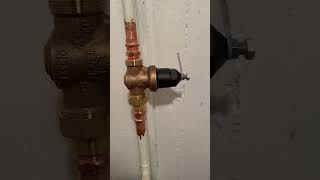 🛠 How to adjust your water pressure