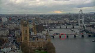 Video emerges showing moment of London attack, pedestrian jumps off bridge