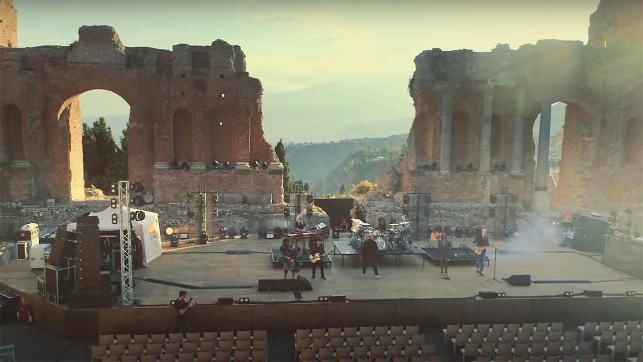 Simple Minds First You Jump Official Video Chords Chordify