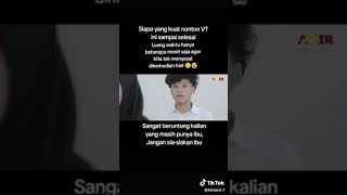 sayangi ibumu selagi mereka masih ada 🙂