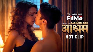 Aashram Web Series Hot Clip | Streaming Now on FilMe UAE | Anupriya Goenka | MX Player