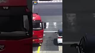 car crashes compilation 2025 #shorts #truckcrash #idiotsincars #carcrashes #carcrashcompilation