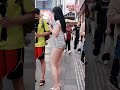 ホットパンツが似合う美女 shorts ハミ尻 candid