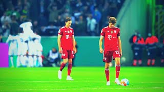Strange Football Game - (Borussia Mönchengladbach vs Bayern Munich 5-0)