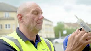 Wellers Hire - SkyVac Industrial 85 - How to clean gutters safely