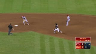 STL@MIA: Wong, Diaz turn two to end the 8th inning