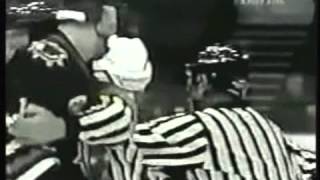 Hockeyfighters.cz  AHL TKO Alex Henry on Eric Boulton.wmv