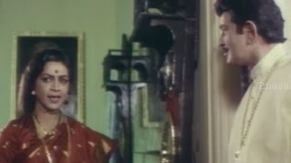 Vijaya Nirmala Questioning Krishna About Sangeeta || Bobbili Dora Telugu Movie Scenes