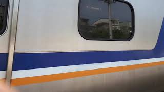 2203次區間車崎頂開車