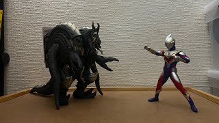 【ウルトラマントリガー】カルミラの最終形態（DX メガロゾーア 第二形態）レビュー