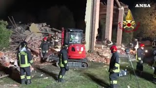 Esplode palazzina nell'Alessandrino: morti due vigili...