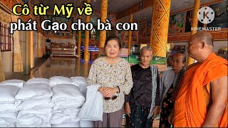 CÔ VIỆT KIỀU MỸ VỀ PHÁT GẠO CHO BÀ CON NGHÈO Ở VÙNG QUÊ -VĨNH THUẬN- KIÊN GIANG