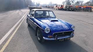 Lot 66  - 1972 MGB GT