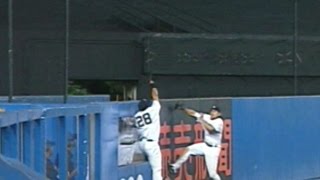 Melky robs Manny of game-tying home run