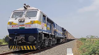 17620 Nanded - Aurangabad Weekly Express | Gooty WDP4D Horn | Train Videos Indian Railways #wdp4d