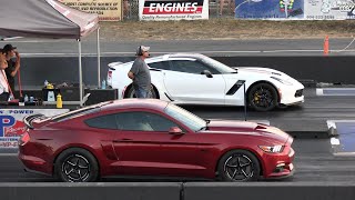 Coyote Mustang GT vs Corvette z06 - drag racing