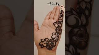 new easy and simple arabic mehndi design 2021 for front hand