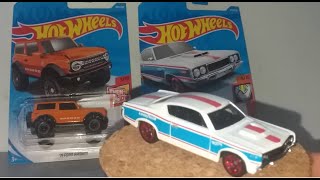 Diecast Hot Wheels, what I had bought from the vending machine. AMC Rebel Machine \u0026 Ford Bronco