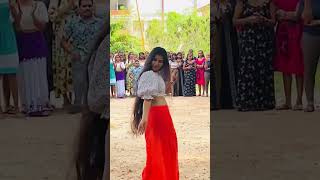 කොමළියා එයාගෙ කොන්ඩෙි``🤩🥰😍 #shortsvideo #duet #funny #srilankatravelvlog #comedy #slvlog  #love