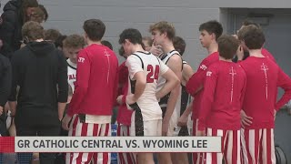 MHSAA boys district playoff highlights