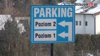 BRZOZÓW: Radni chcą strefy płatnego parkowania. Miasto przygotowuje projekt na 150 miejsc