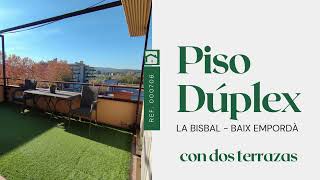 En venta soleado dúplex en La Bisbal d'Empordà con dos terrazas y parking