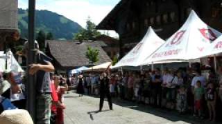 Fahnenschwinger Jodlerfest Gstaad