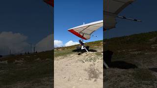 Best way to get your hang glider up the hill 😉 Why walk when you can fly? #hanggliding