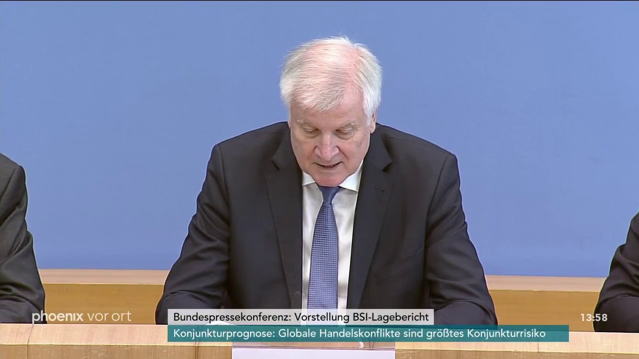 Pressekonferenz Zum Lagebericht Des Bundesamts Für Sicherheit In Der ...