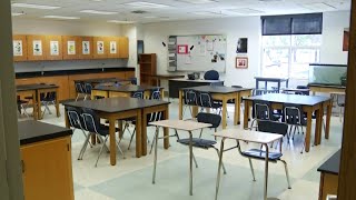 Roanoke County Public Schools recruiting new employees