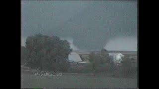 1998-10-16 Yocemento, KS Tornado by Mike Umscheid *1080p60*