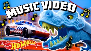 DO THE DINO CHOMP 🦖 | Kids Song | Official Hot Wheels Music Video 🎵
