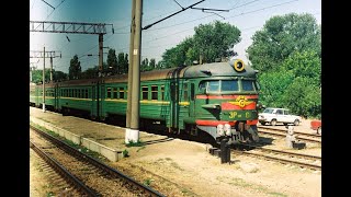 Устройство и работа электропоезда ЭР9/Device and operation of the electric train ER9.