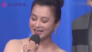 李玲玉玉兔精太美！时隔多年再唱《女儿情》，怎么都听不腻看不腻