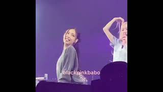 Jennie Twerk AT newark Worldtour bornpink